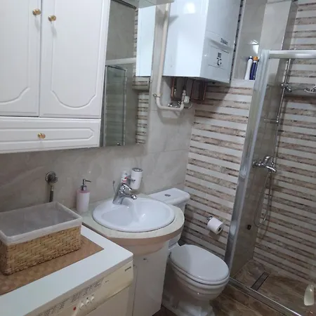 Daire Deluxe For 6 People