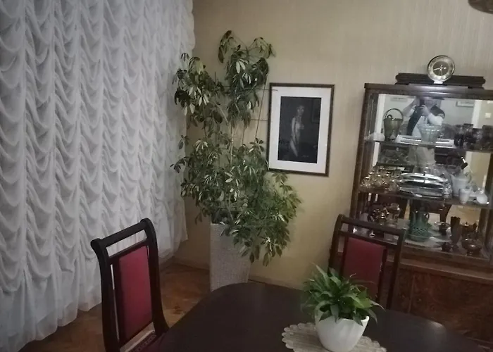 아파트 Deluxe For 6 People