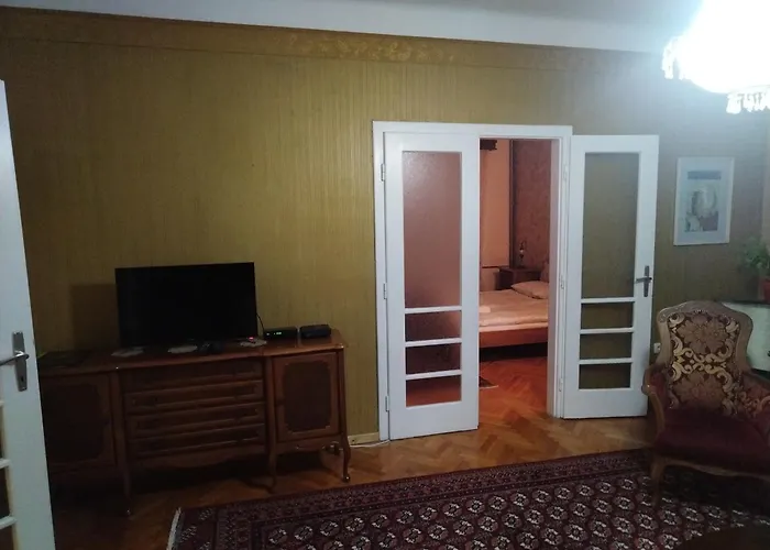 Deluxe For 6 People *